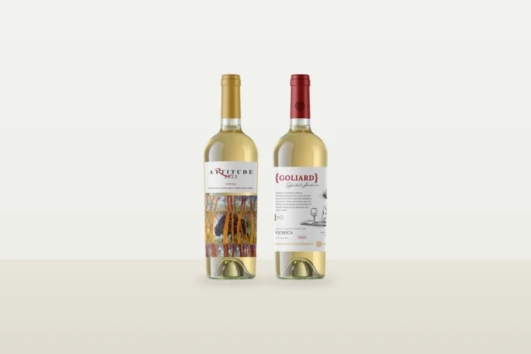 Două vinuri albe din Viorica: Artitude Viorica 2023 și Goliard Viorica 2023